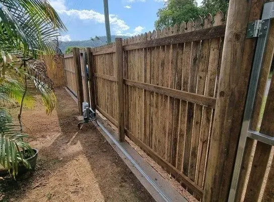 Timber sliding gate